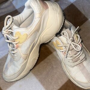 Mango Women's Cream and Beige Sneakers 37 / 6